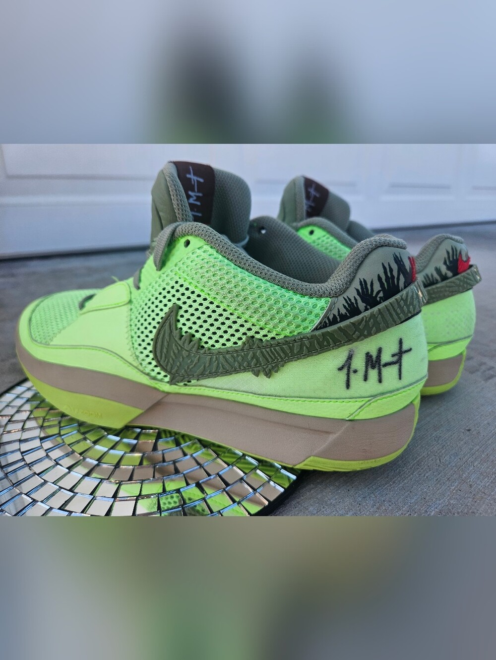 Nike Ja 1 "Zombie" (also known as the "Halloween" edition) FD6565-300